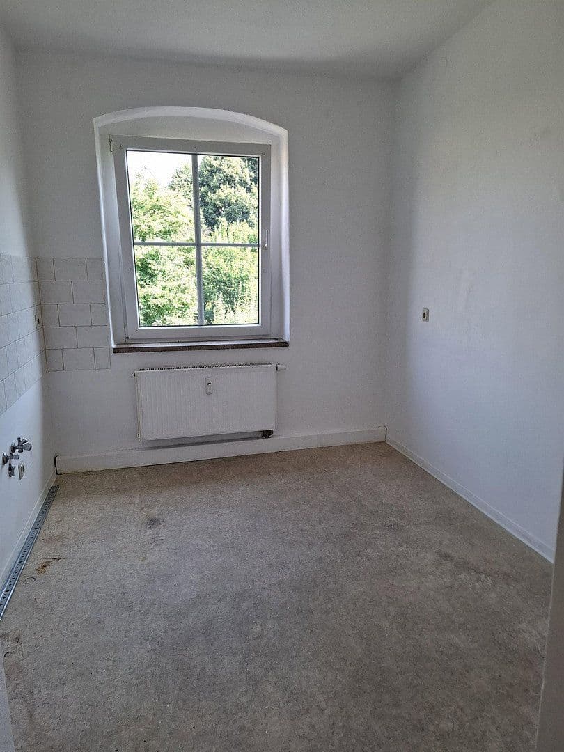 Pronájem bytu 3+1 65 m², Marxstr. 1, Saský Jindřichov, Sasko Pronájem bytu 3+1 65 m², Marxstr. 1, Saský Jindřichov, Sasko