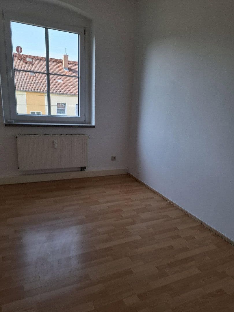 Pronájem bytu 3+1 65 m², Marxstr. 1, Saský Jindřichov, Sasko Pronájem bytu 3+1 65 m², Marxstr. 1, Saský Jindřichov, Sasko