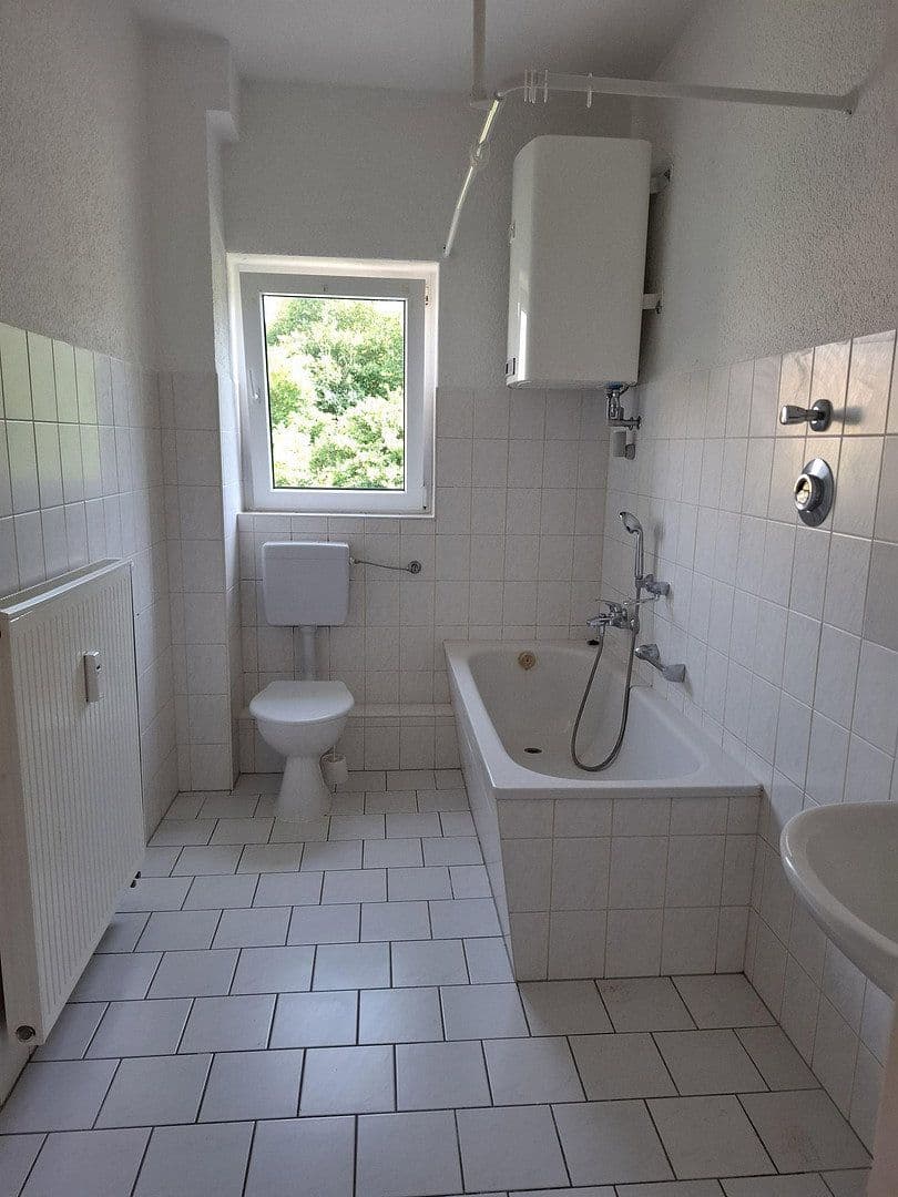 Pronájem bytu 3+1 65 m², Marxstr. 1, Saský Jindřichov, Sasko Pronájem bytu 3+1 65 m², Marxstr. 1, Saský Jindřichov, Sasko