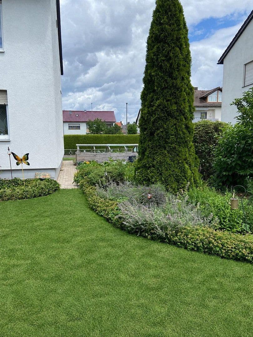 Prodej bytu 3+1 88 m², Aichach, Bavorsko Prodej bytu 3+1 88 m², Aichach, Bavorsko
