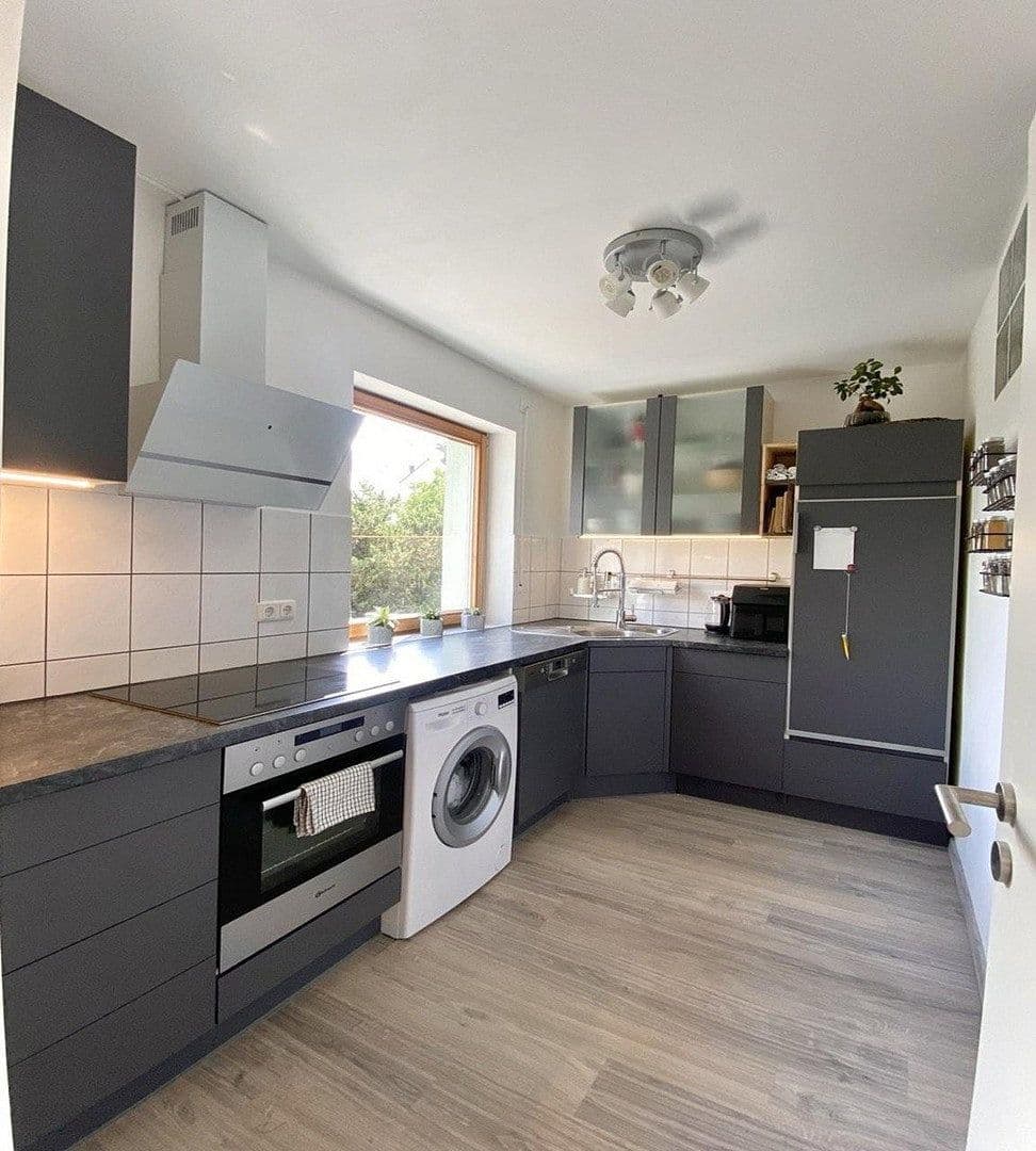 Prodej bytu 3+1 65 m², Pirolstr. 3b, Augsburg, Bavorsko Prodej bytu 3+1 65 m², Pirolstr. 3b, Augsburg, Bavorsko