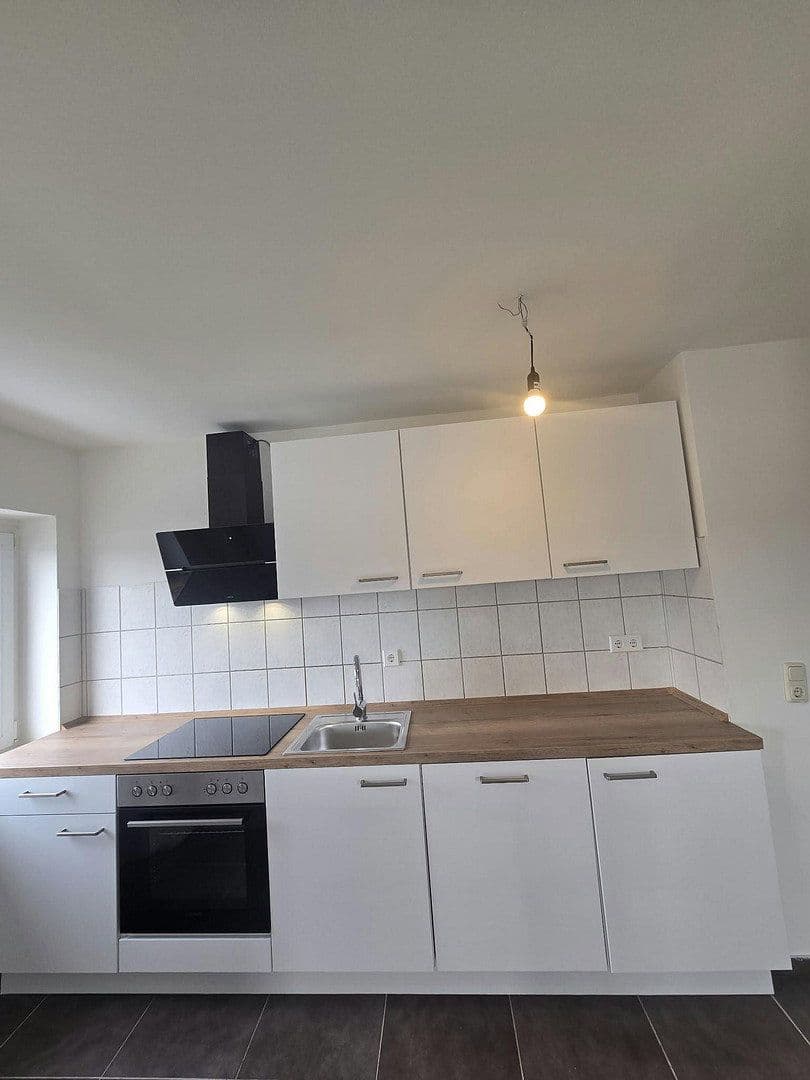Pronájem bytu 3+1 116 m², Ernst-Barlach-Str. 16, Schönberg, Mecklenburg-Vorpommern Pronájem bytu 3+1 116 m², Ernst-Barlach-Str. 16, Schönberg, Mecklenburg-Vorpommern