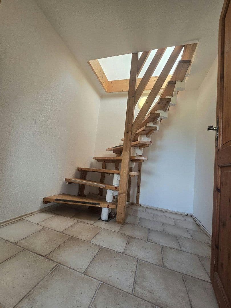 Pronájem bytu 3+1 116 m², Ernst-Barlach-Str. 16, Schönberg, Mecklenburg-Vorpommern Pronájem bytu 3+1 116 m², Ernst-Barlach-Str. 16, Schönberg, Mecklenburg-Vorpommern