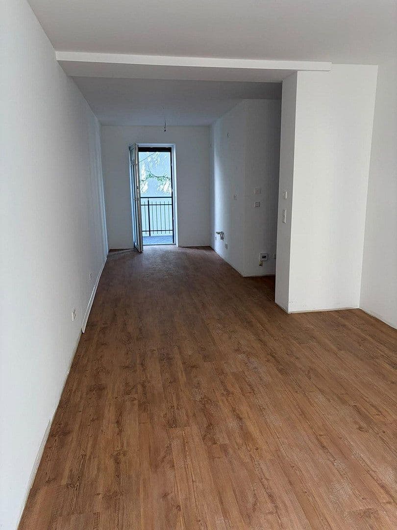 Pronájem bytu 2+1 47 m², Streiberstr. 7, Halle, Sasko-Anhaltsko Pronájem bytu 2+1 47 m², Streiberstr. 7, Halle, Sasko-Anhaltsko