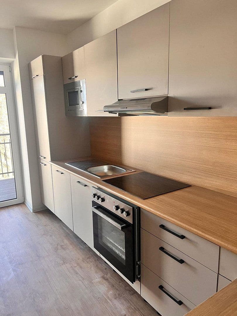 Pronájem bytu 2+1 47 m², Streiberstr. 7, Halle, Sasko-Anhaltsko Pronájem bytu 2+1 47 m², Streiberstr. 7, Halle, Sasko-Anhaltsko