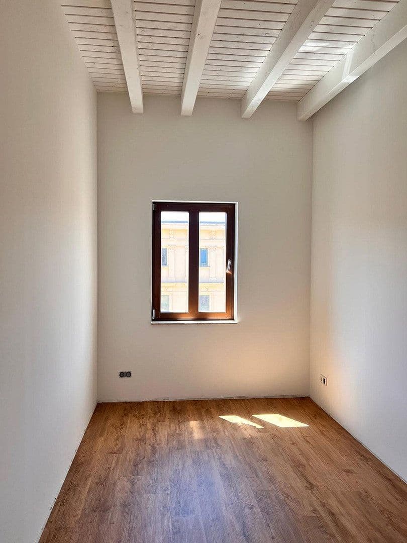 Pronájem bytu 2+1 47 m², Streiberstr. 7, Halle, Sasko-Anhaltsko Pronájem bytu 2+1 47 m², Streiberstr. 7, Halle, Sasko-Anhaltsko