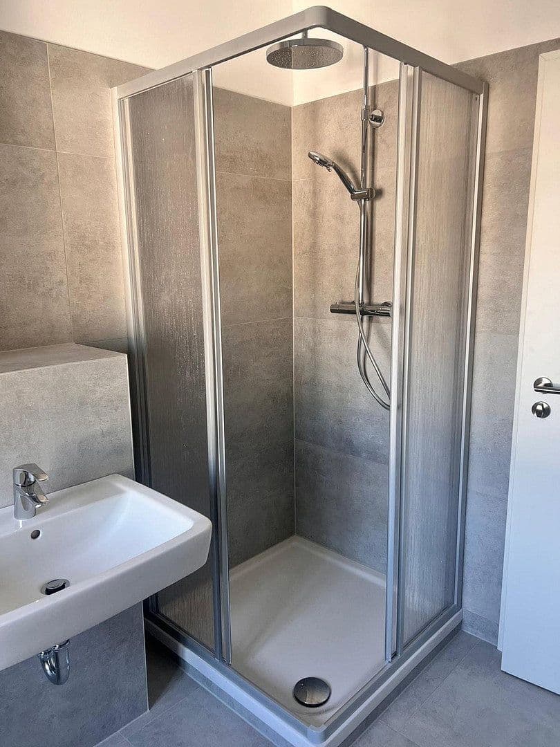Pronájem bytu 2+1 47 m², Streiberstr. 7, Halle, Sasko-Anhaltsko Pronájem bytu 2+1 47 m², Streiberstr. 7, Halle, Sasko-Anhaltsko