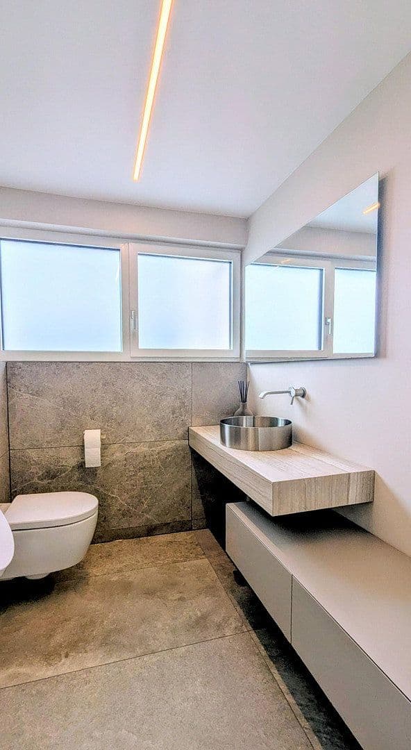 Prodej domu 260 m², pozemek 932 m², Plüderhausen, Bádensko-Württembersko Prodej domu 260 m², pozemek 932 m², Plüderhausen, Bádensko-Württembersko