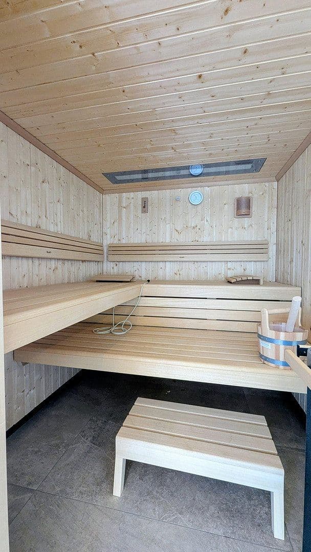 Prodej domu 260 m², pozemek 932 m², Plüderhausen, Bádensko-Württembersko Prodej domu 260 m², pozemek 932 m², Plüderhausen, Bádensko-Württembersko