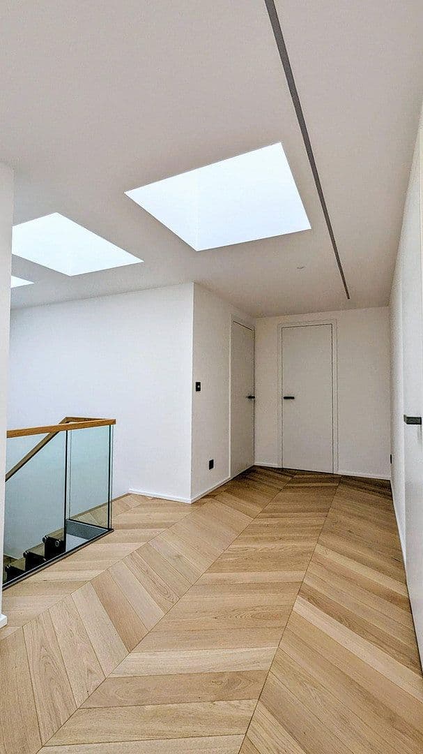 Prodej domu 260 m², pozemek 932 m², Plüderhausen, Bádensko-Württembersko Prodej domu 260 m², pozemek 932 m², Plüderhausen, Bádensko-Württembersko
