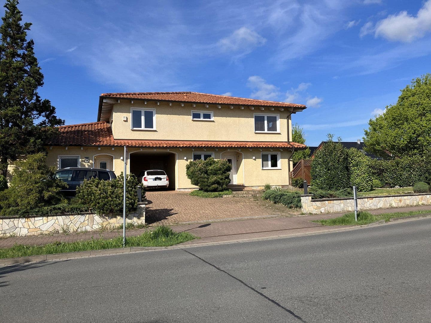 Prodej domu 236 m², pozemek 735 m², Kästorf, Dolní Sasko Prodej domu 236 m², pozemek 735 m², Kästorf, Dolní Sasko