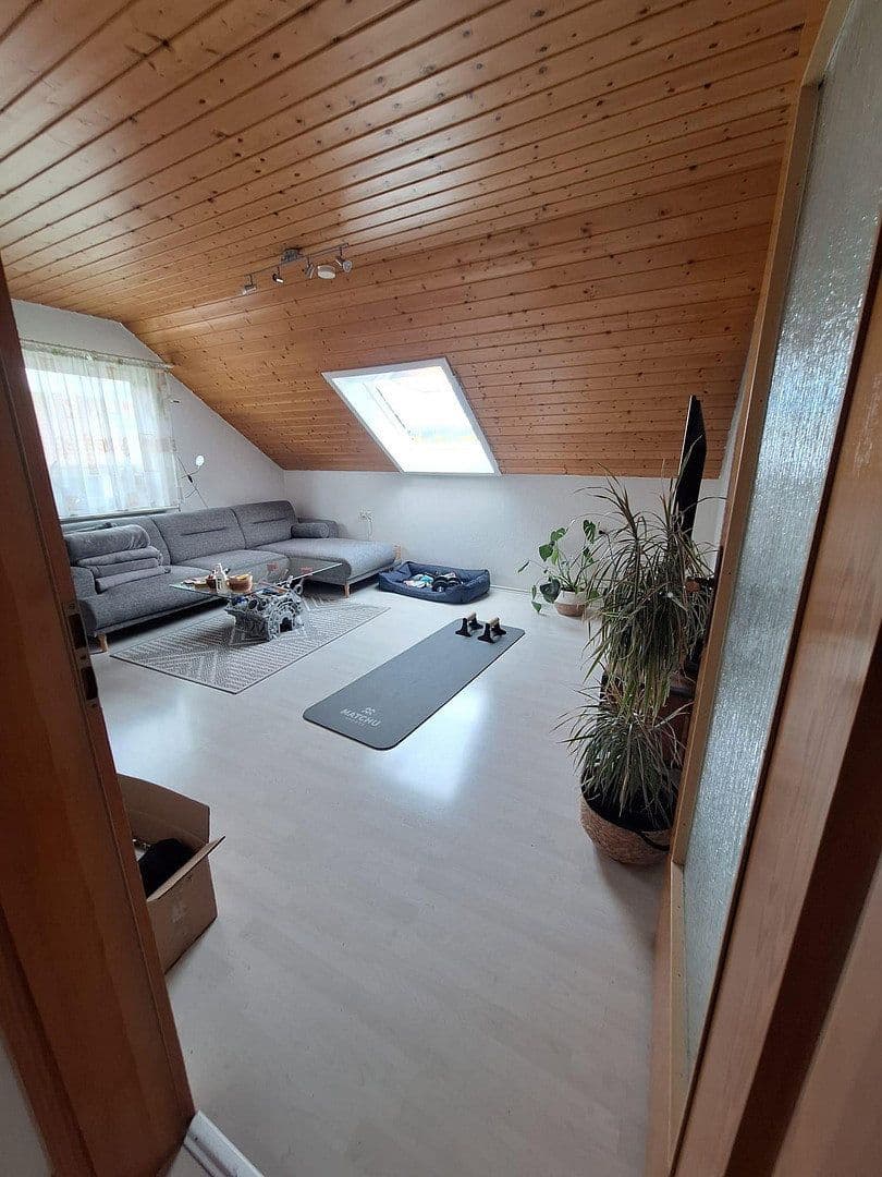 Pronájem bytu 4+1 66 m², Oberstenfeld, Bádensko-Württembersko Pronájem bytu 4+1 66 m², Oberstenfeld, Bádensko-Württembersko