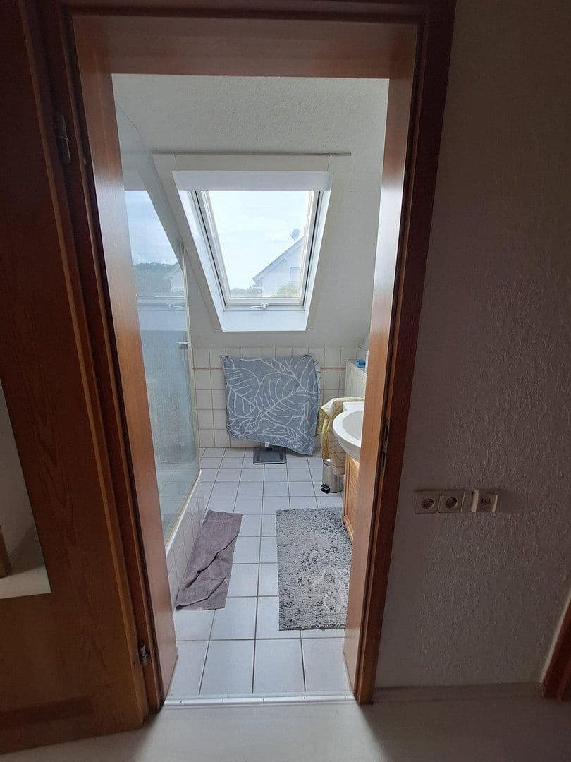 Pronájem bytu 4+1 66 m², Oberstenfeld, Bádensko-Württembersko Pronájem bytu 4+1 66 m², Oberstenfeld, Bádensko-Württembersko