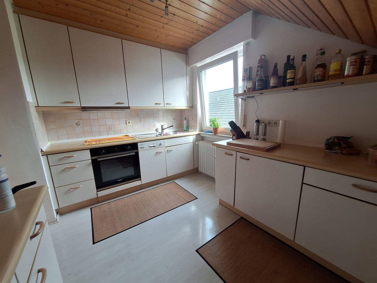 Pronájem bytu 4+1 66 m², Oberstenfeld, Bádensko-Württembersko Pronájem bytu 4+1 66 m², Oberstenfeld, Bádensko-Württembersko