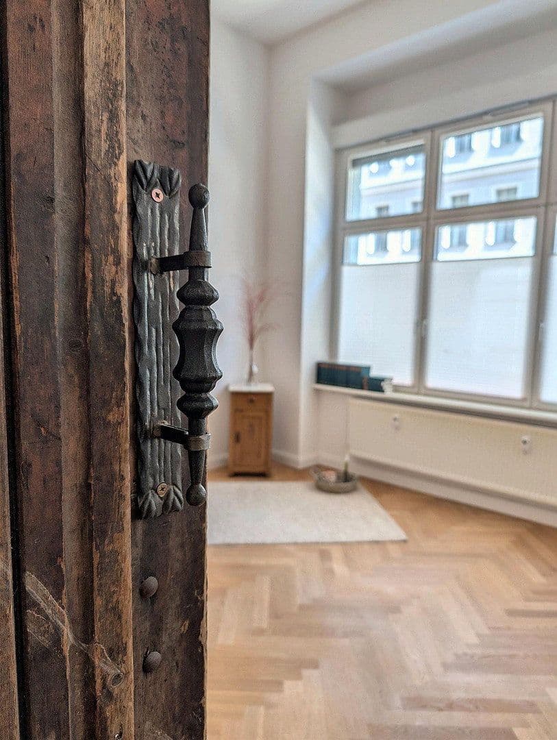 Prodej bytu 3+1 80 m², Wilsnacker Str 41, Berlin, Berlín Prodej bytu 3+1 80 m², Wilsnacker Str 41, Berlin, Berlín