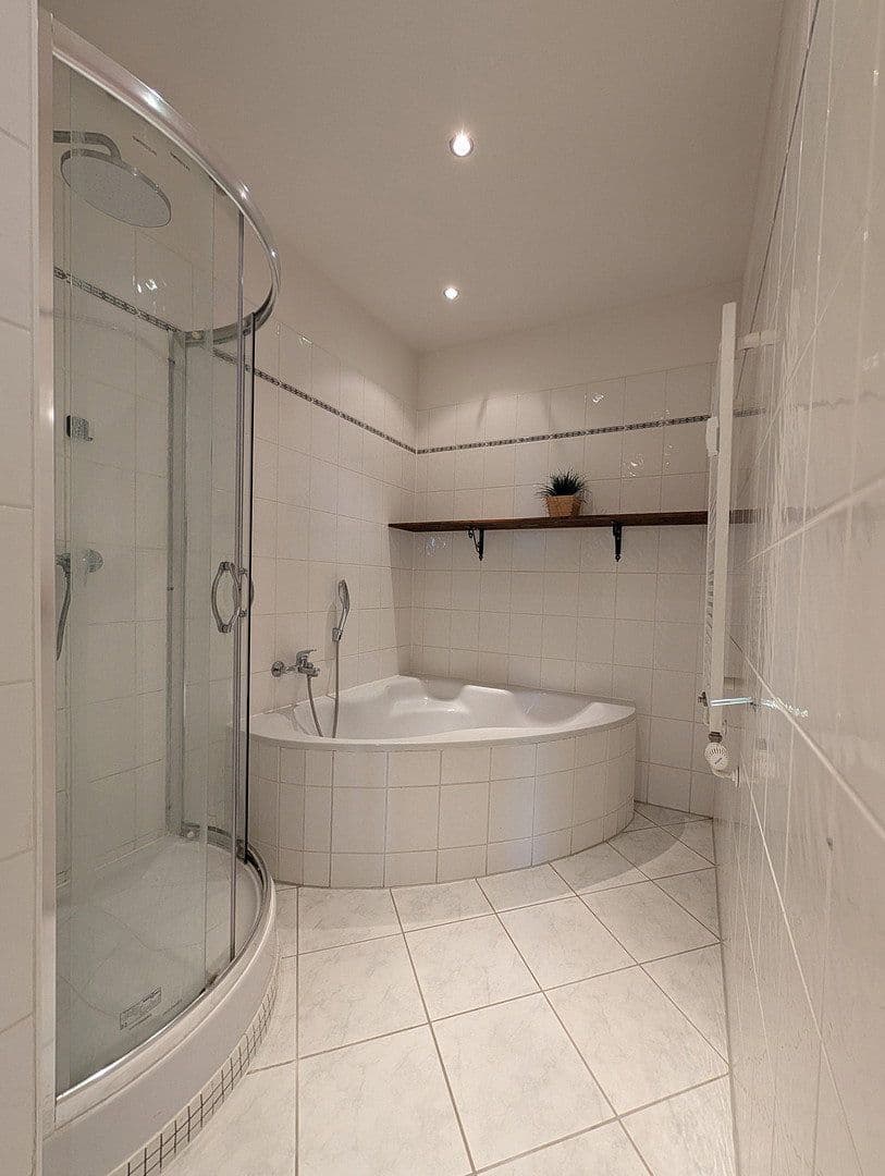 Prodej bytu 3+1 80 m², Wilsnacker Str 41, Berlin, Berlín Prodej bytu 3+1 80 m², Wilsnacker Str 41, Berlin, Berlín