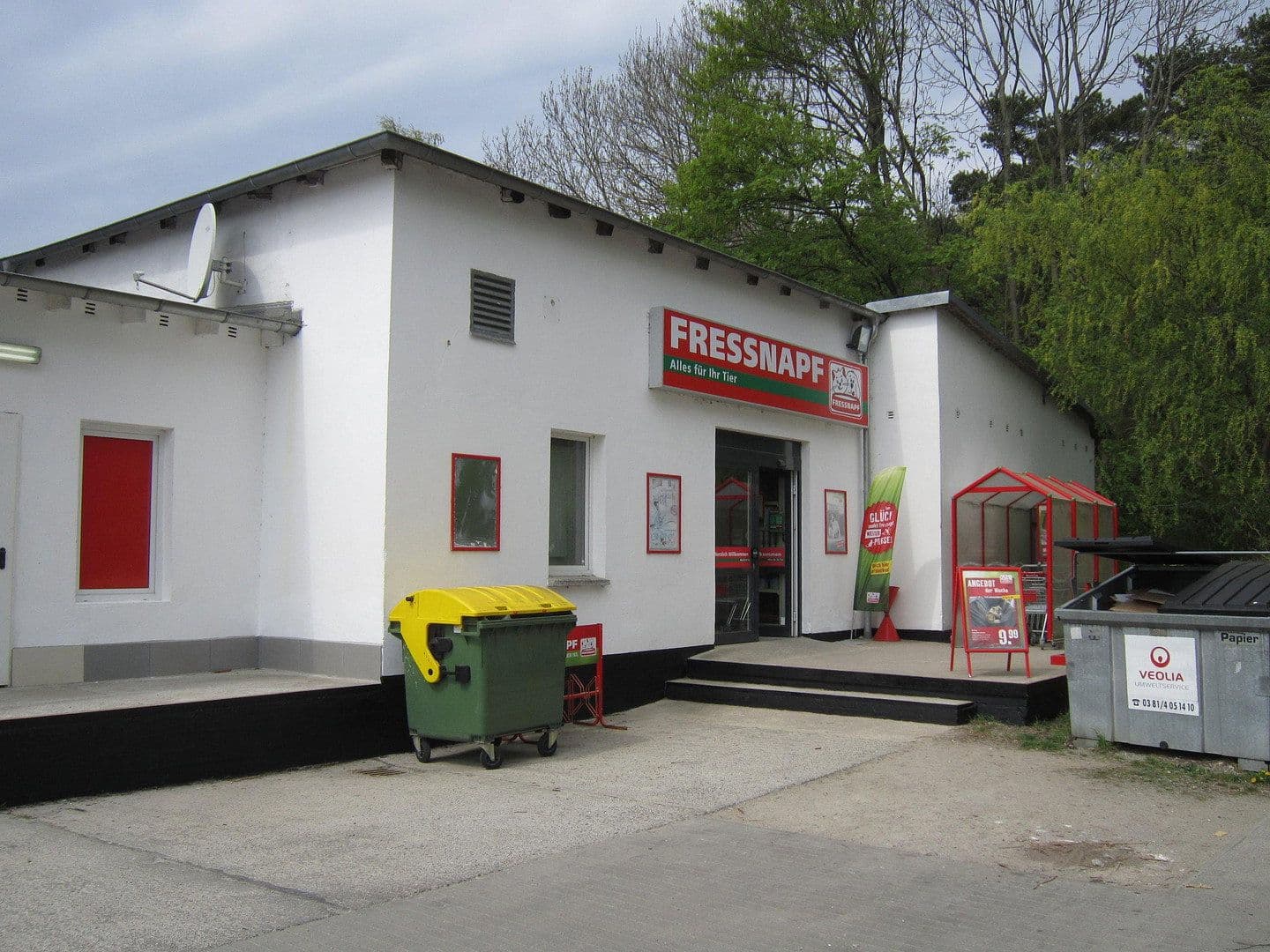 Prodej domu 913 m², pozemek 2.115 m², Satower Straße 163, Rostock, Mecklenburg-Vorpommern Prodej domu 913 m², pozemek 2.115 m², Satower Straße 163, Rostock, Mecklenburg-Vorpommern