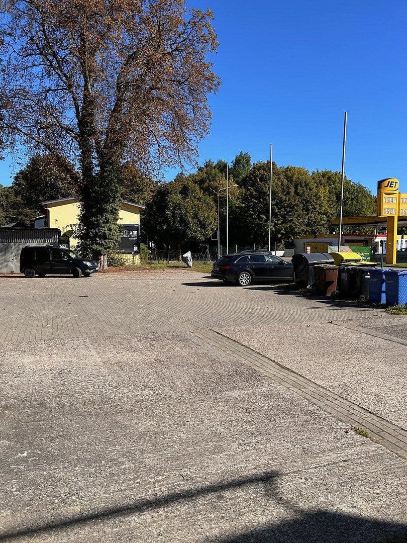 Prodej domu 913 m², pozemek 2.115 m², Satower Straße 163, Rostock, Mecklenburg-Vorpommern Prodej domu 913 m², pozemek 2.115 m², Satower Straße 163, Rostock, Mecklenburg-Vorpommern