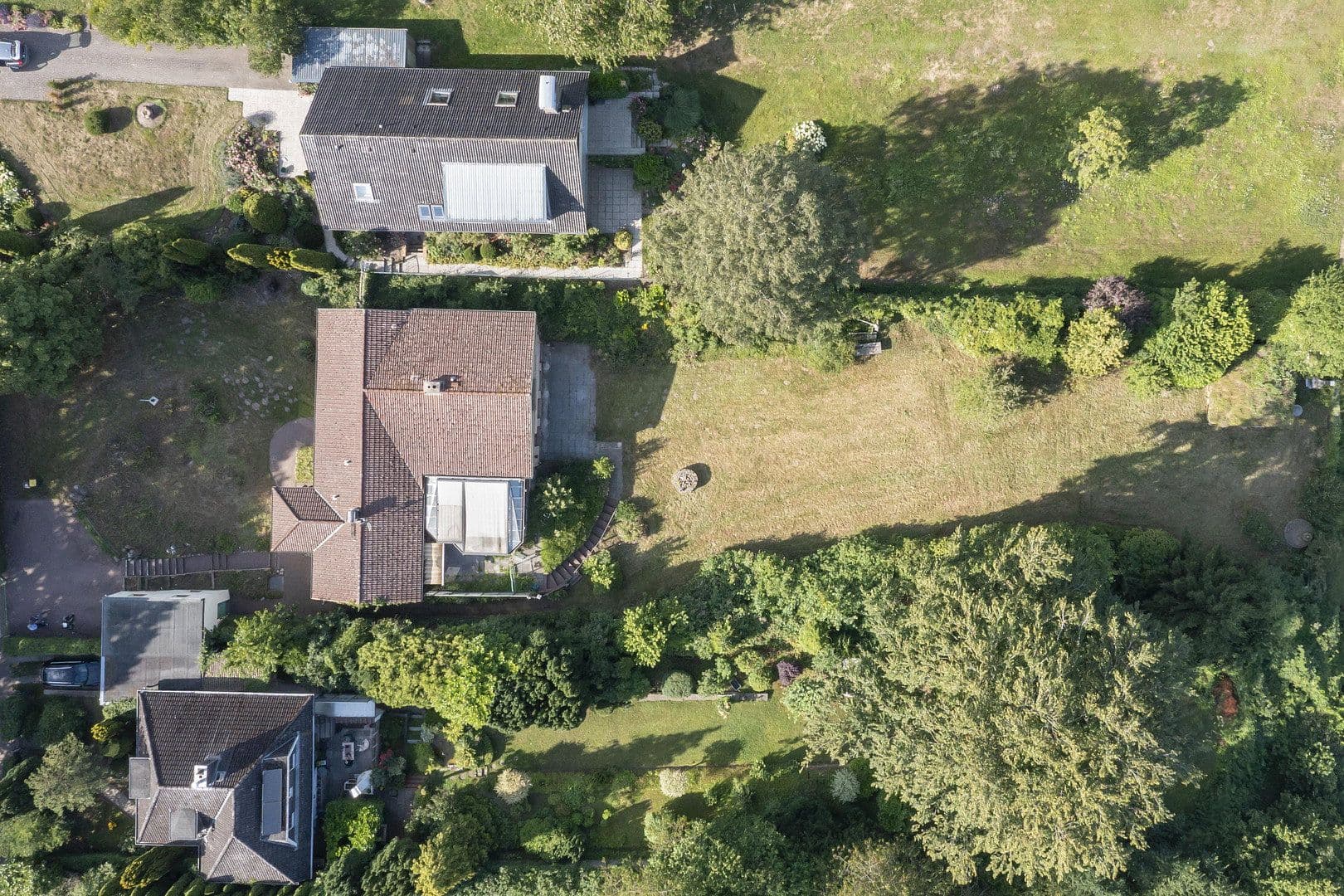 Prodej domu 248 m², pozemek 2.428 m², Bad Schwartau, Šlesvicko-Holštýnsko Prodej domu 248 m², pozemek 2.428 m², Bad Schwartau, Šlesvicko-Holštýnsko