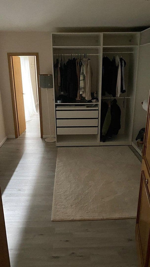 Prodej domu 248 m², pozemek 2.428 m², Bad Schwartau, Šlesvicko-Holštýnsko Prodej domu 248 m², pozemek 2.428 m², Bad Schwartau, Šlesvicko-Holštýnsko