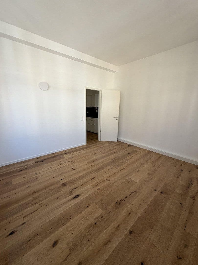 Pronájem bytu 2+1 60 m², Rieckestraße 26, Stuttgart, Bádensko-Württembersko Pronájem bytu 2+1 60 m², Rieckestraße 26, Stuttgart, Bádensko-Württembersko