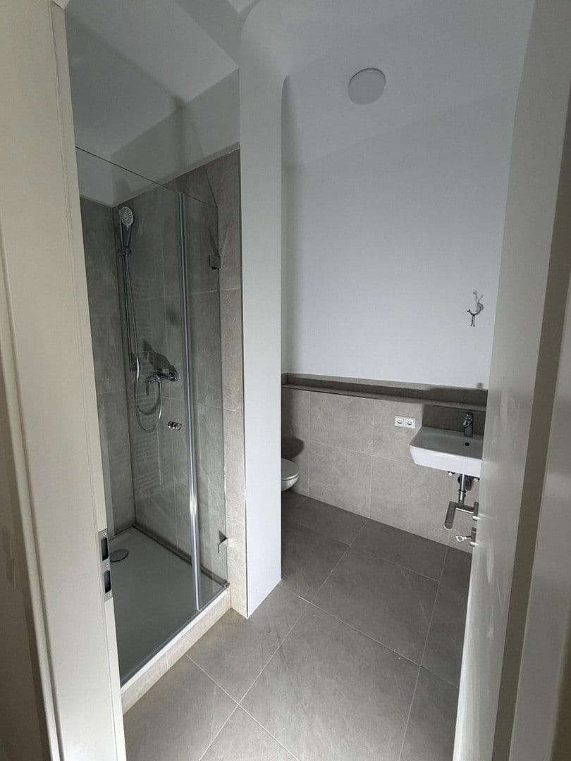 Pronájem bytu 2+1 60 m², Rieckestraße 26, Stuttgart, Bádensko-Württembersko Pronájem bytu 2+1 60 m², Rieckestraße 26, Stuttgart, Bádensko-Württembersko