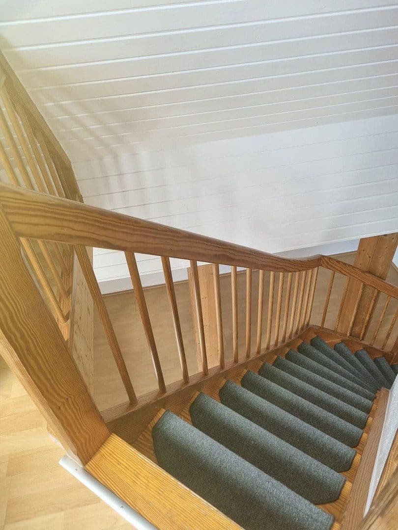 Pronájem bytu 3+1 76 m², Hauptstr. 17, Neuweiler, Bádensko-Württembersko Pronájem bytu 3+1 76 m², Hauptstr. 17, Neuweiler, Bádensko-Württembersko