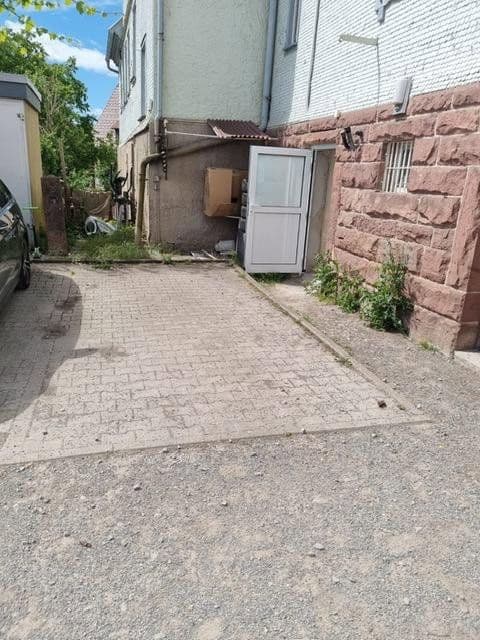 Pronájem bytu 3+1 76 m², Hauptstr. 17, Neuweiler, Bádensko-Württembersko Pronájem bytu 3+1 76 m², Hauptstr. 17, Neuweiler, Bádensko-Württembersko