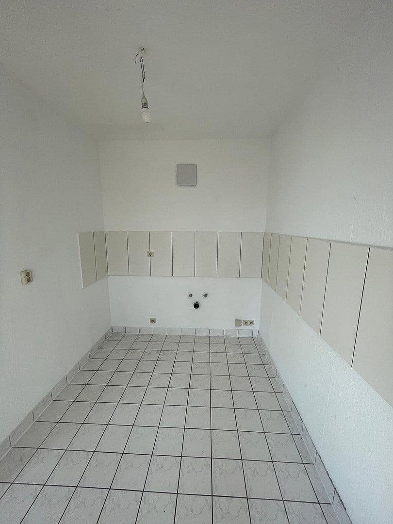 Pronájem bytu 3+1 75 m², Katharinenweg 18, Apolda, Durynsko Pronájem bytu 3+1 75 m², Katharinenweg 18, Apolda, Durynsko