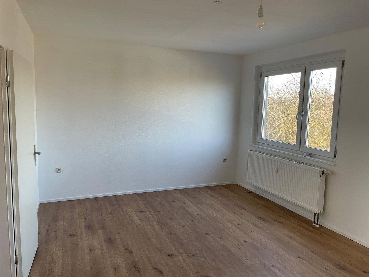 Pronájem bytu 3+1 75 m², Katharinenweg 18, Apolda, Durynsko Pronájem bytu 3+1 75 m², Katharinenweg 18, Apolda, Durynsko