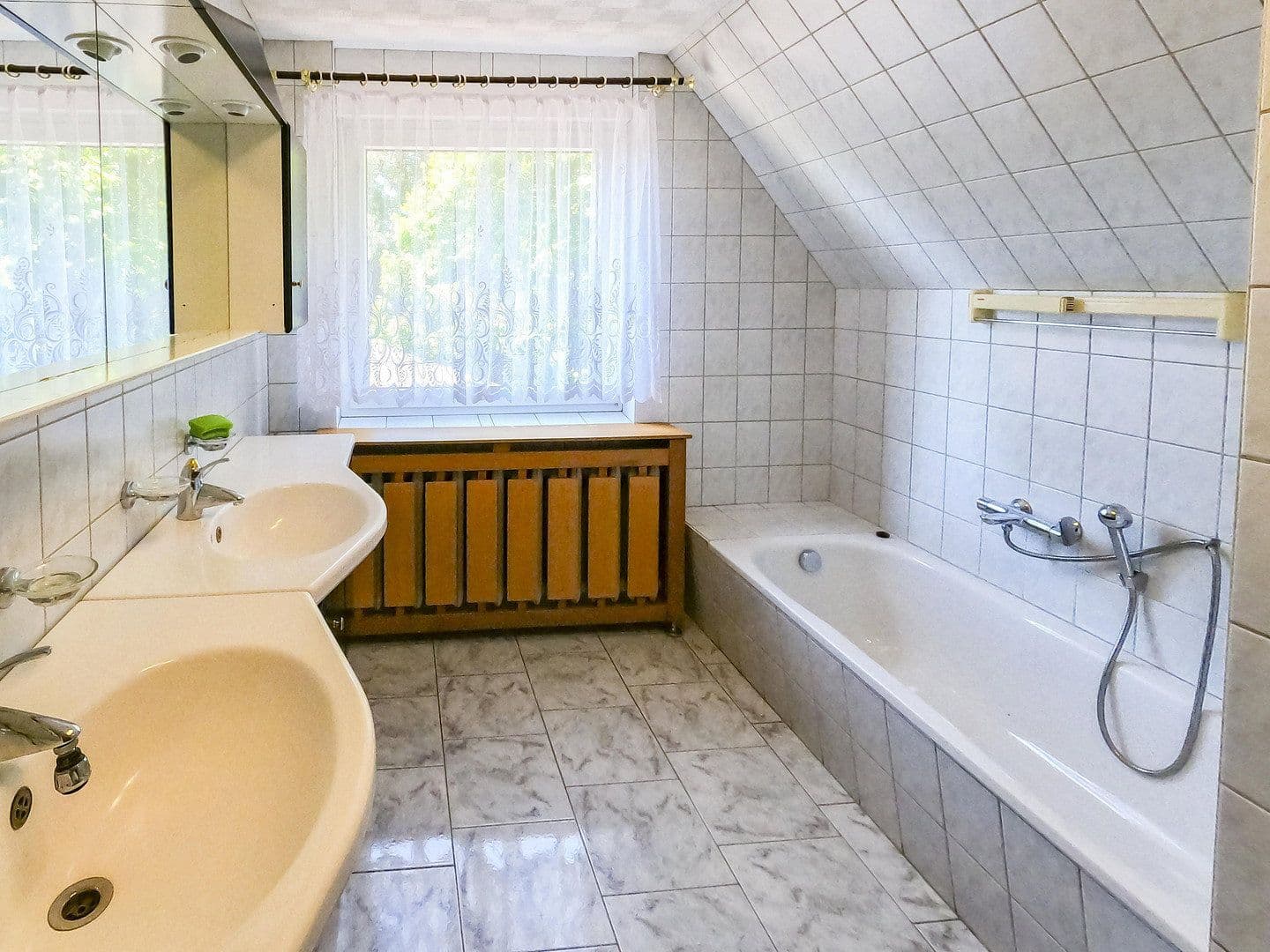 Prodej domu 145 m², pozemek 1.290 m², Am Kutzingsee, Storkow (Mark), Braniborsko Prodej domu 145 m², pozemek 1.290 m², Am Kutzingsee, Storkow (Mark), Braniborsko