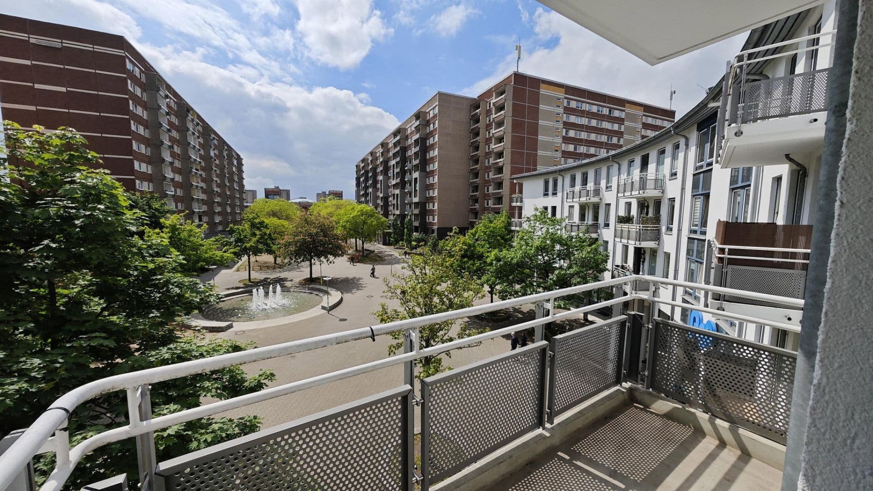 Prodej bytu 2+1 56 m², Stuttgarter Allee 37, Leipzig, Sasko Prodej bytu 2+1 56 m², Stuttgarter Allee 37, Leipzig, Sasko