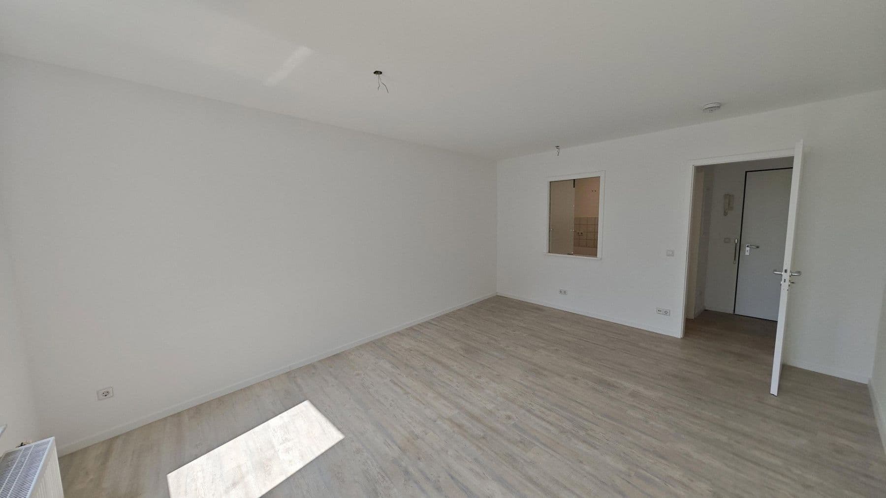 Prodej bytu 2+1 56 m², Stuttgarter Allee 37, Leipzig, Sasko Prodej bytu 2+1 56 m², Stuttgarter Allee 37, Leipzig, Sasko