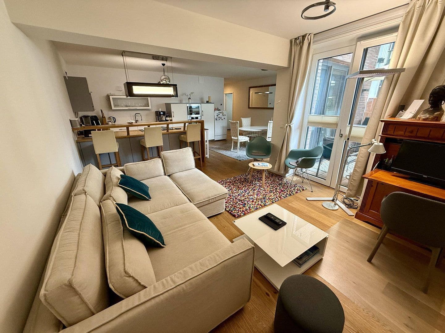 Prodej bytu 4+1 104 m², Hamburg, Hamburg Prodej bytu 4+1 104 m², Hamburg, Hamburg