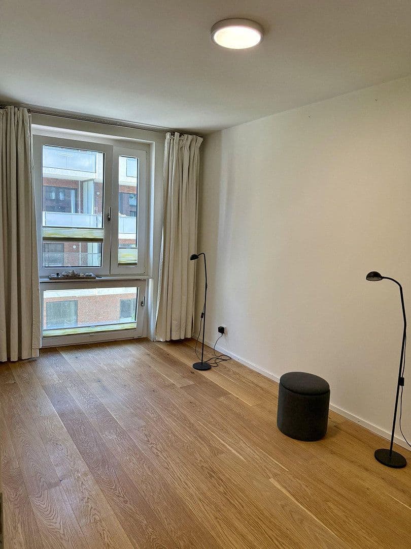 Prodej bytu 4+1 104 m², Hamburg, Hamburg Prodej bytu 4+1 104 m², Hamburg, Hamburg