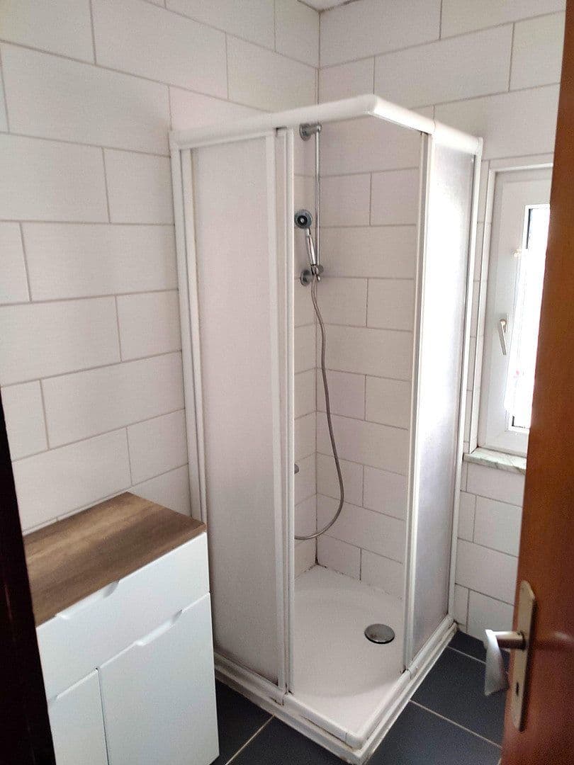 Prodej domu 173 m², pozemek 432 m², Biebertal, Hessen Prodej domu 173 m², pozemek 432 m², Biebertal, Hessen