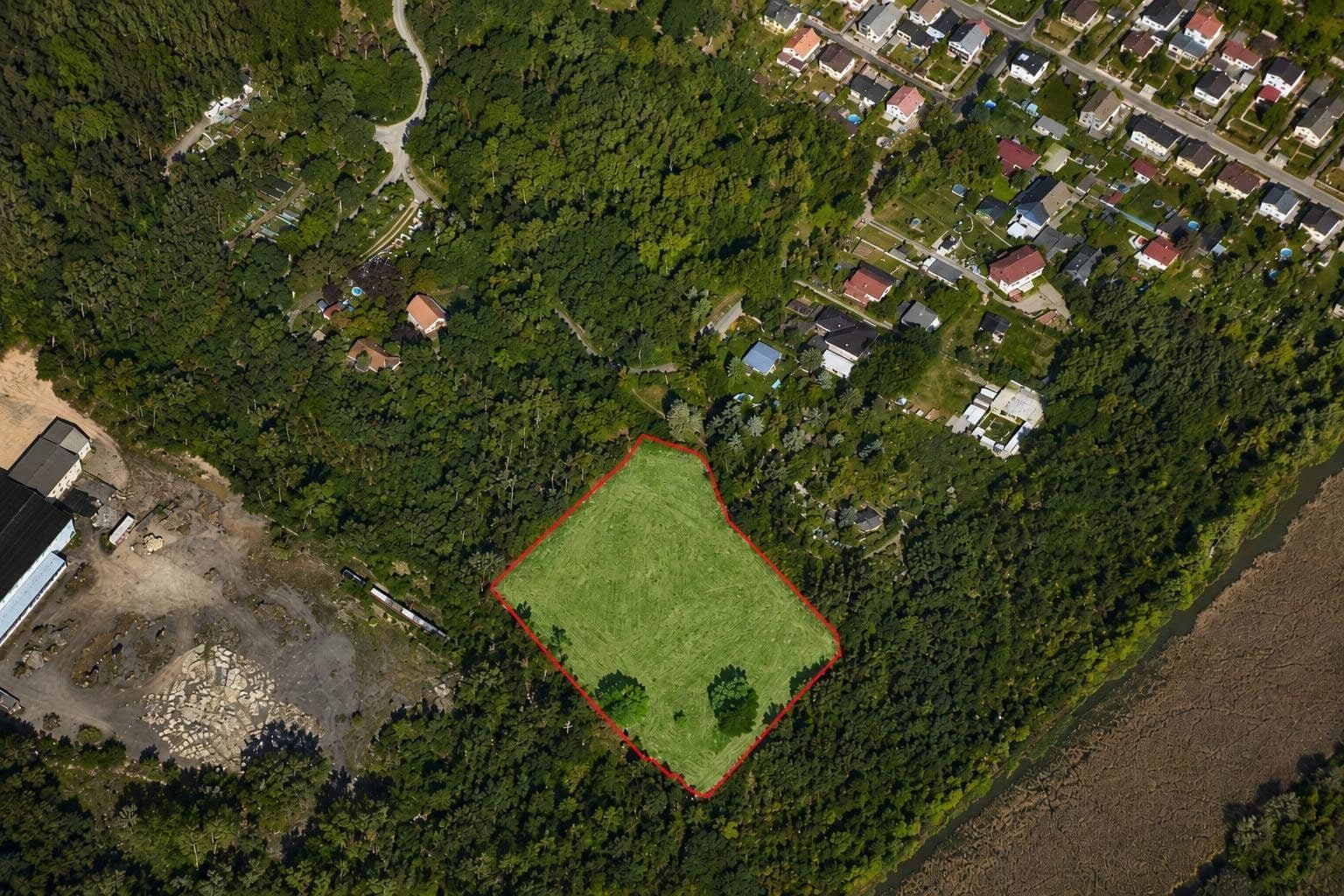 Prodej pozemku 7.000 m², Teltow, Braniborsko Prodej pozemku 7.000 m², Teltow, Braniborsko