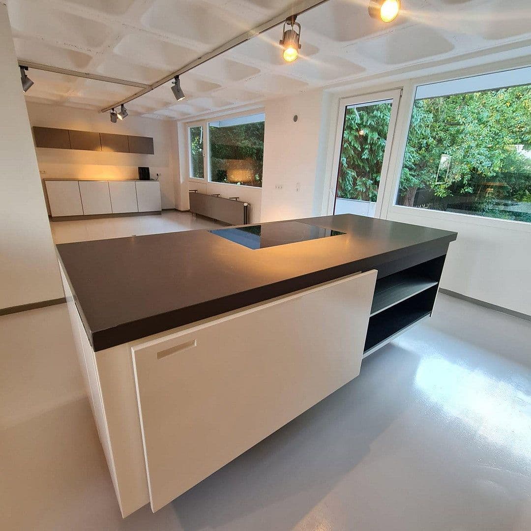 Prodej domu 800 m², pozemek 1.716 m², Bad Harzburg, Dolní Sasko Prodej domu 800 m², pozemek 1.716 m², Bad Harzburg, Dolní Sasko
