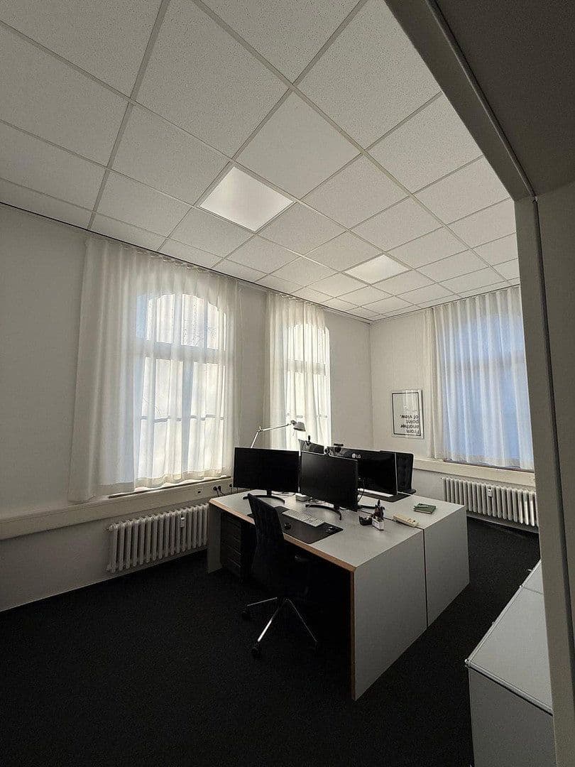 Pronájem kanceláře 139 m², Theodor-Heuss-Allee 21, Bremen, Bremen Pronájem kanceláře 139 m², Theodor-Heuss-Allee 21, Bremen, Bremen