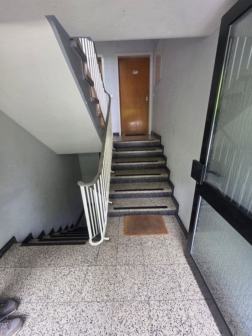 Prodej bytu 5+1 105 m², Kirchbachstr. 12 A, Mülheim an der Ruhr, Severní Porýní-Vestfálsko Prodej bytu 5+1 105 m², Kirchbachstr. 12 A, Mülheim an der Ruhr, Severní Porýní-Vestfálsko