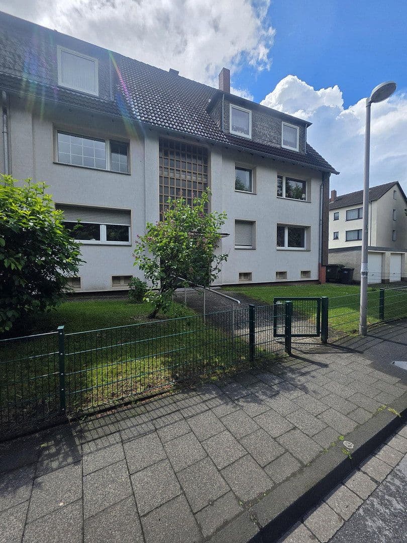 Prodej bytu 5+1 105 m², Kirchbachstr. 12 A, Mülheim an der Ruhr, Severní Porýní-Vestfálsko Prodej bytu 5+1 105 m², Kirchbachstr. 12 A, Mülheim an der Ruhr, Severní Porýní-Vestfálsko