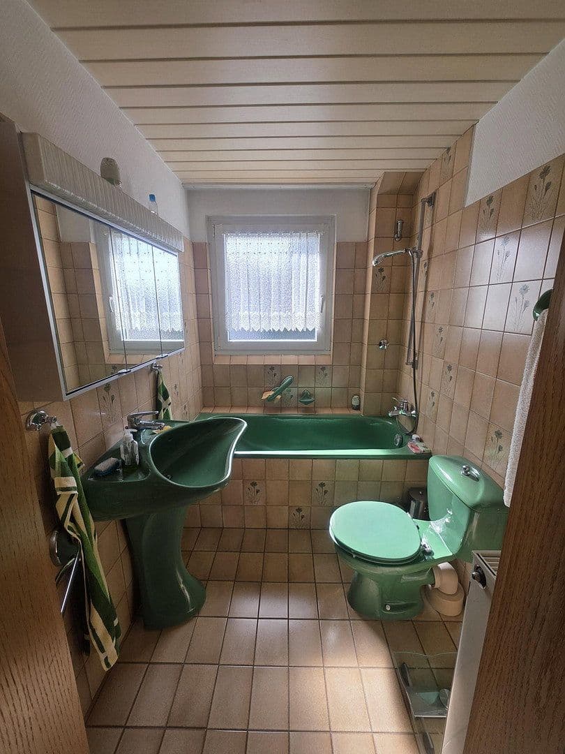 Prodej bytu 5+1 105 m², Kirchbachstr. 12 A, Mülheim an der Ruhr, Severní Porýní-Vestfálsko Prodej bytu 5+1 105 m², Kirchbachstr. 12 A, Mülheim an der Ruhr, Severní Porýní-Vestfálsko