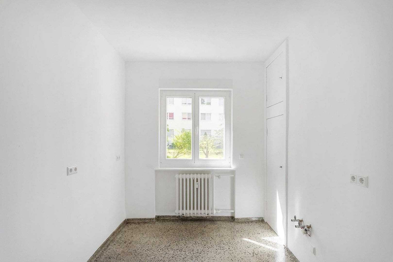 Prodej bytu 3+1 68 m², Berlin, Berlín Prodej bytu 3+1 68 m², Berlin, Berlín