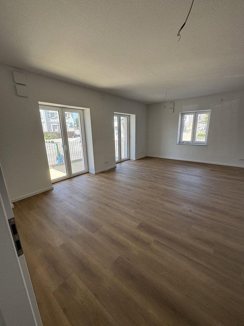 Pronájem bytu 3+kk 113 m², Crailsheimer Str. 2, Frankenhardt, Bádensko-Württembersko Pronájem bytu 3+kk 113 m², Crailsheimer Str. 2, Frankenhardt, Bádensko-Württembersko