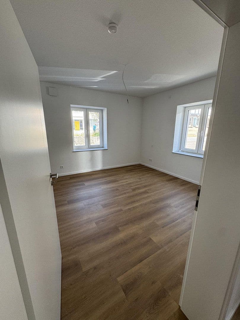 Pronájem bytu 3+kk 113 m², Crailsheimer Str. 2, Frankenhardt, Bádensko-Württembersko Pronájem bytu 3+kk 113 m², Crailsheimer Str. 2, Frankenhardt, Bádensko-Württembersko