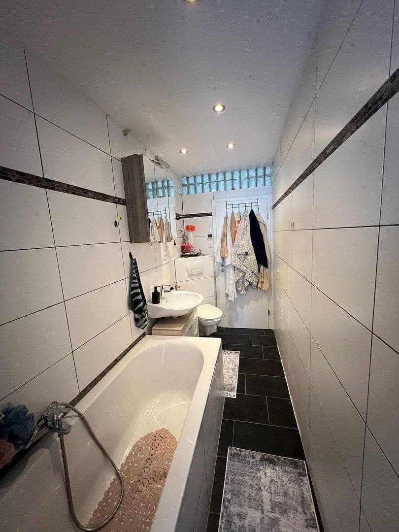 Prodej bytu 4+1 104 m², Kellerstraße 7, Taufkirchen, Bavorsko Prodej bytu 4+1 104 m², Kellerstraße 7, Taufkirchen, Bavorsko
