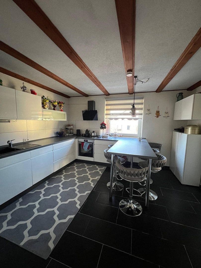 Prodej bytu 4+1 104 m², Kellerstraße 7, Taufkirchen, Bavorsko Prodej bytu 4+1 104 m², Kellerstraße 7, Taufkirchen, Bavorsko