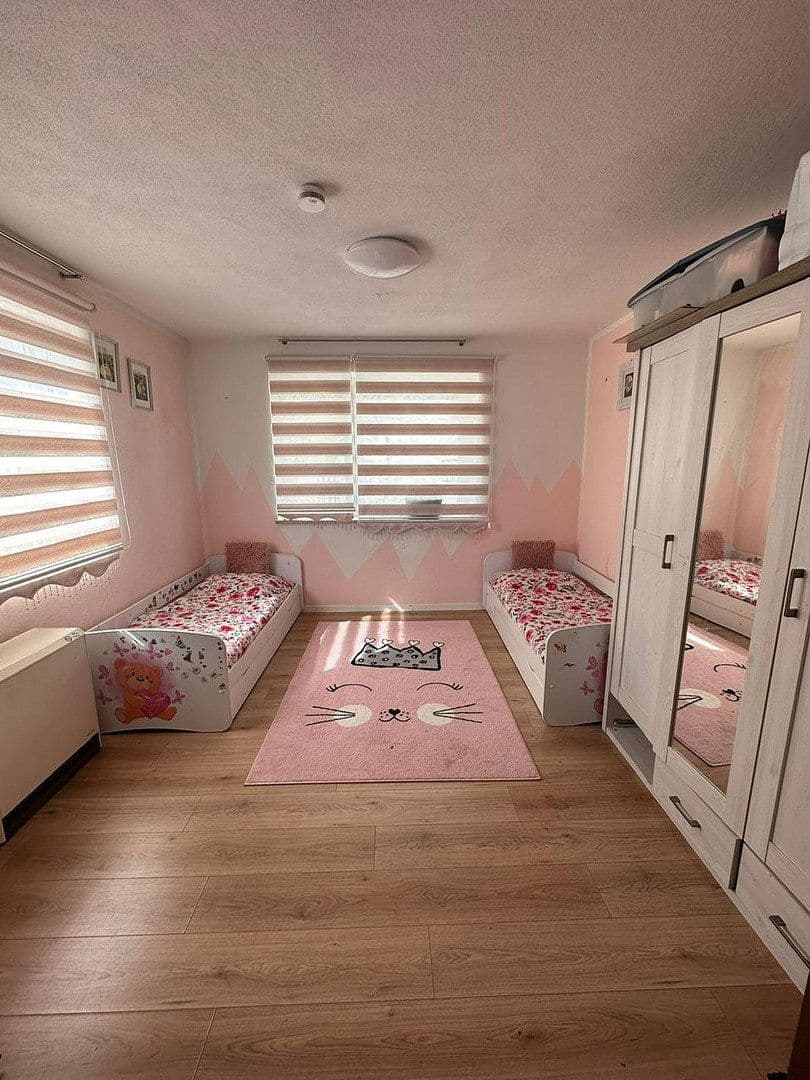 Prodej bytu 4+1 104 m², Kellerstraße 7, Taufkirchen, Bavorsko Prodej bytu 4+1 104 m², Kellerstraße 7, Taufkirchen, Bavorsko