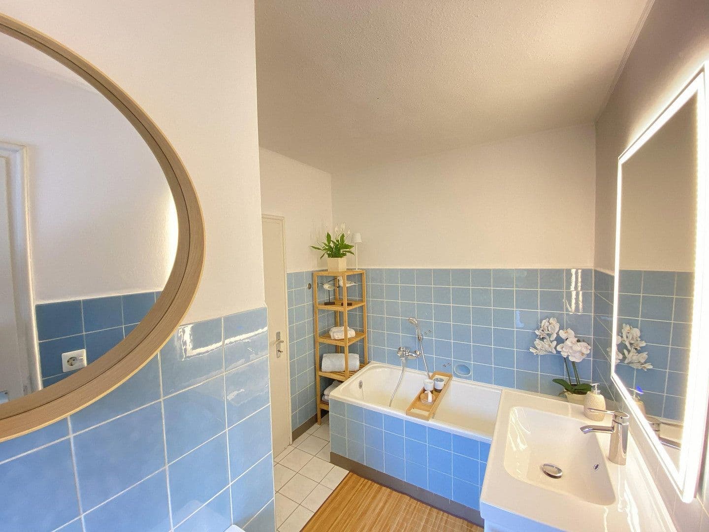 Prodej domu 240 m², pozemek 800 m², Visbek, Dolní Sasko Prodej domu 240 m², pozemek 800 m², Visbek, Dolní Sasko