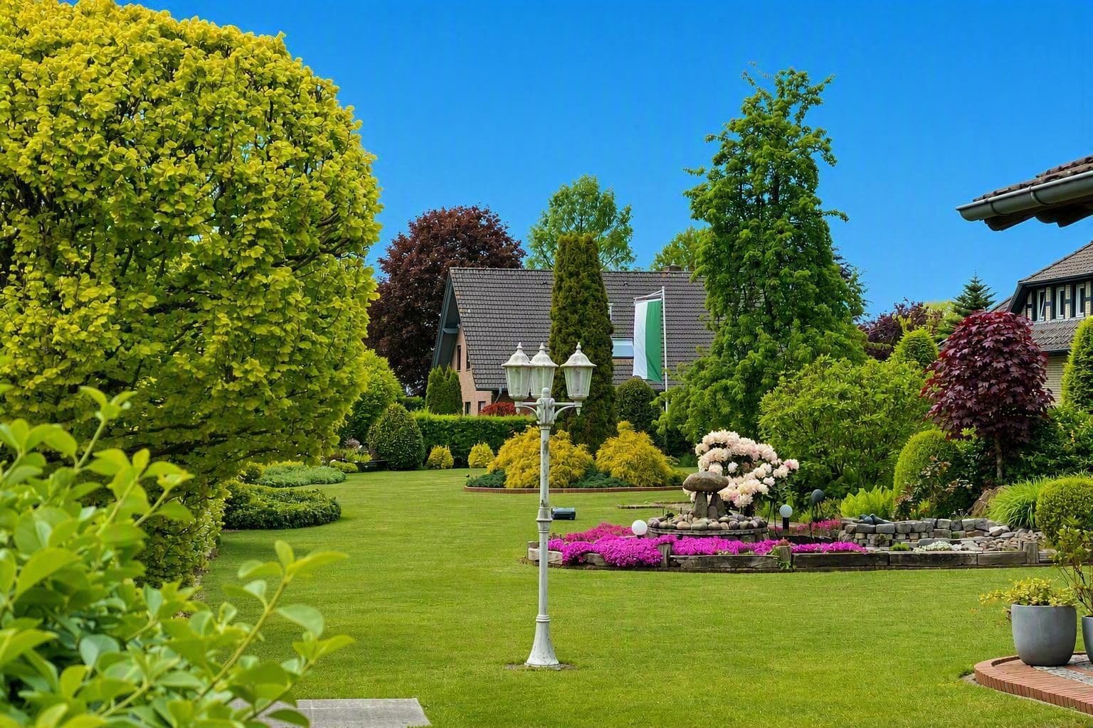 Prodej domu 240 m², pozemek 800 m², Visbek, Dolní Sasko Prodej domu 240 m², pozemek 800 m², Visbek, Dolní Sasko
